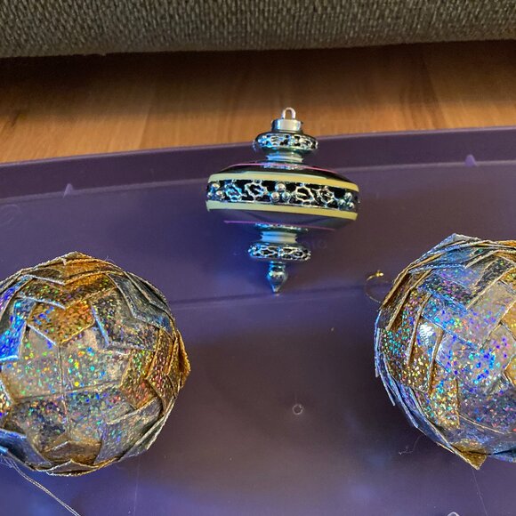 Glass and Other Christmas ornaments - Picture 4 of 5